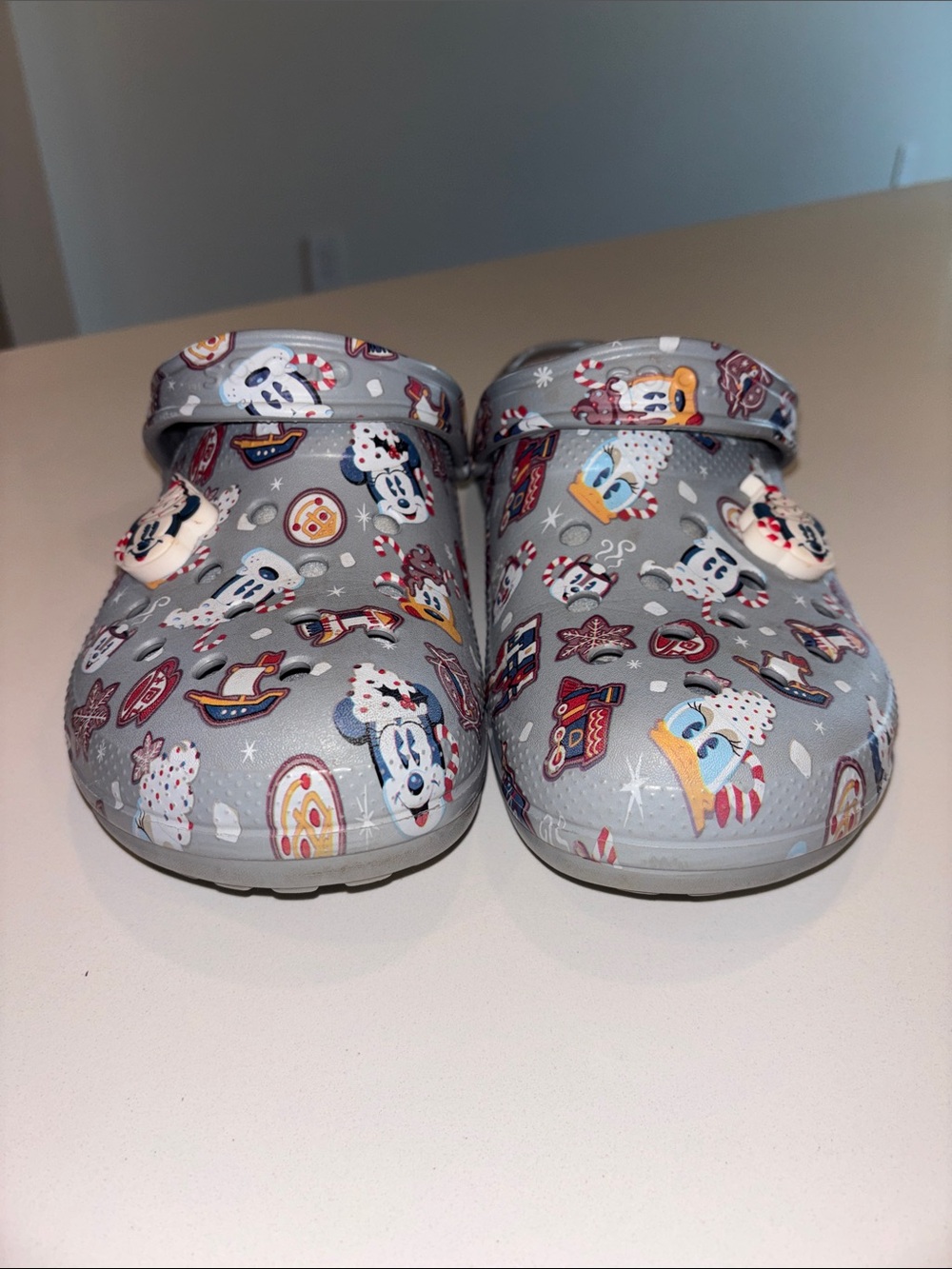 CROCS Kids Grey Disney Character Holiday Clogs